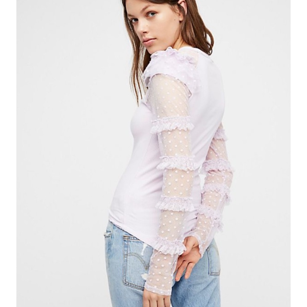 Kiss kiss lilac top